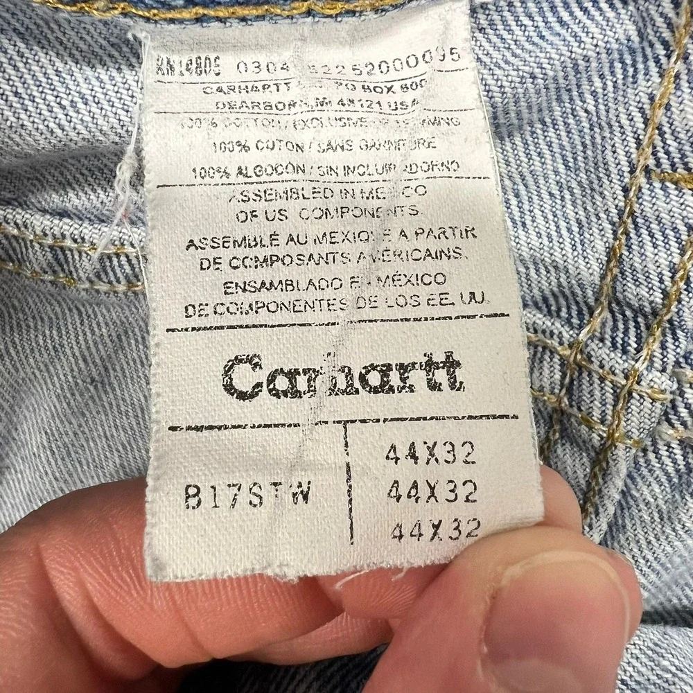 Vintage Carhartt Mens Relaxed Fit Tapered Leg Jeans Light Wash Blue 44x32